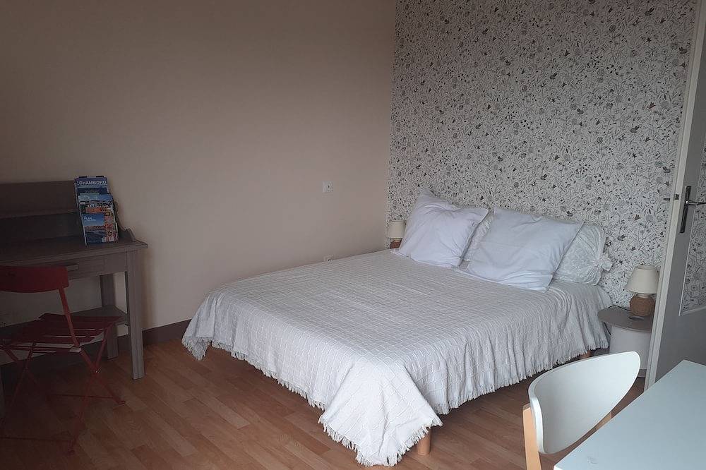 Entire apartment, Studio 2/3 Pers - à 2 pas de la Loire - Balcon - Parking Privé - Box Vélos - 2 in Blois, Blois region