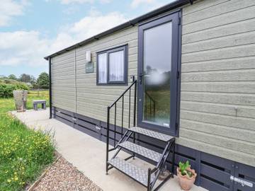 Glamping for 2 People in Suffolk, East of England, Photo 1