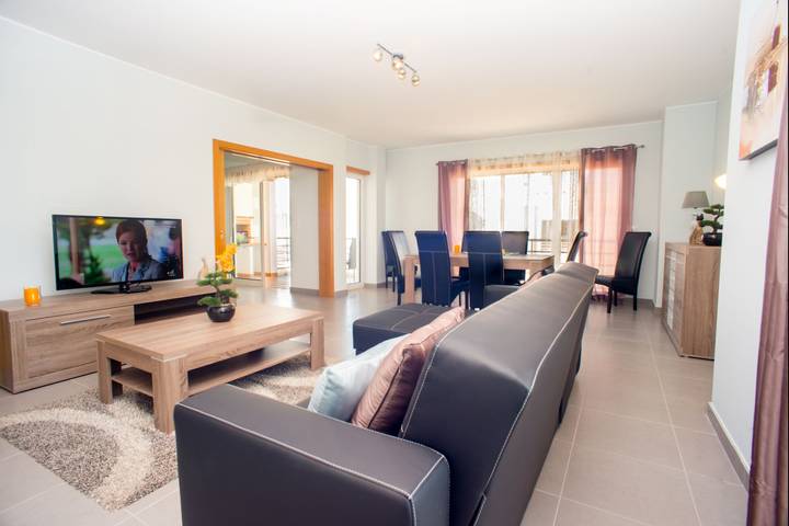 Holiday letting for 6 people, with terrace in Tavira