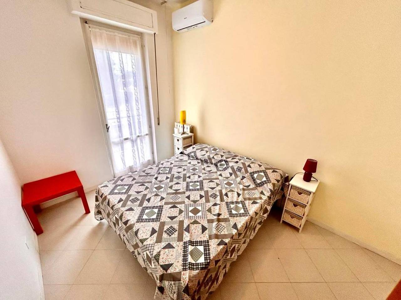 Entire apartment, Ampio quadrilo con p.auto ed a/c vicino al mare in Marcelli, Riviera del Conero