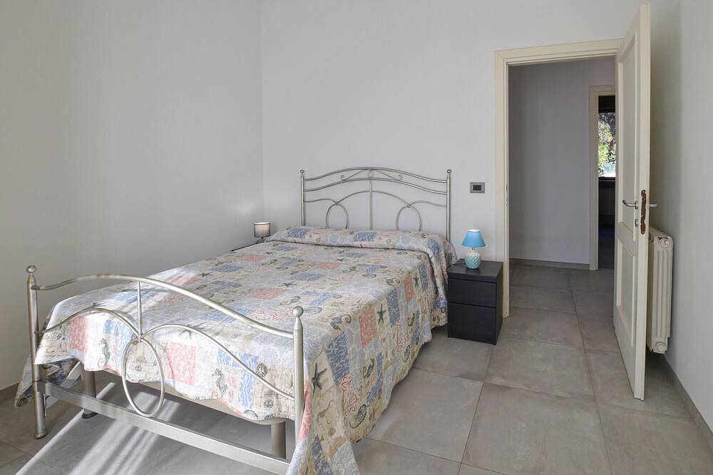 Entire apartment, Beautiful apartment in Marina di Andora with Wifi in Andora, Riviera di Ponente