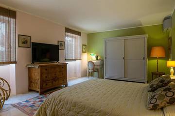 Location De Vacances pour 4 Personnes dans L'Isle-sur-la-Sorgue, Provence, Photo 1