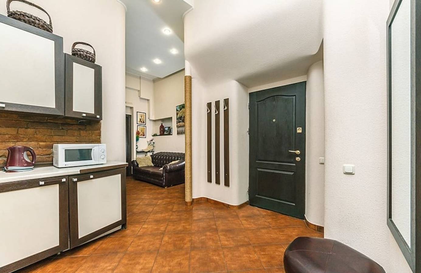 Entire holiday apartment, One bedroom. 46 V.Vasylkivska str. Centre of Kiev in Kyiv, Golosiivskyi district
