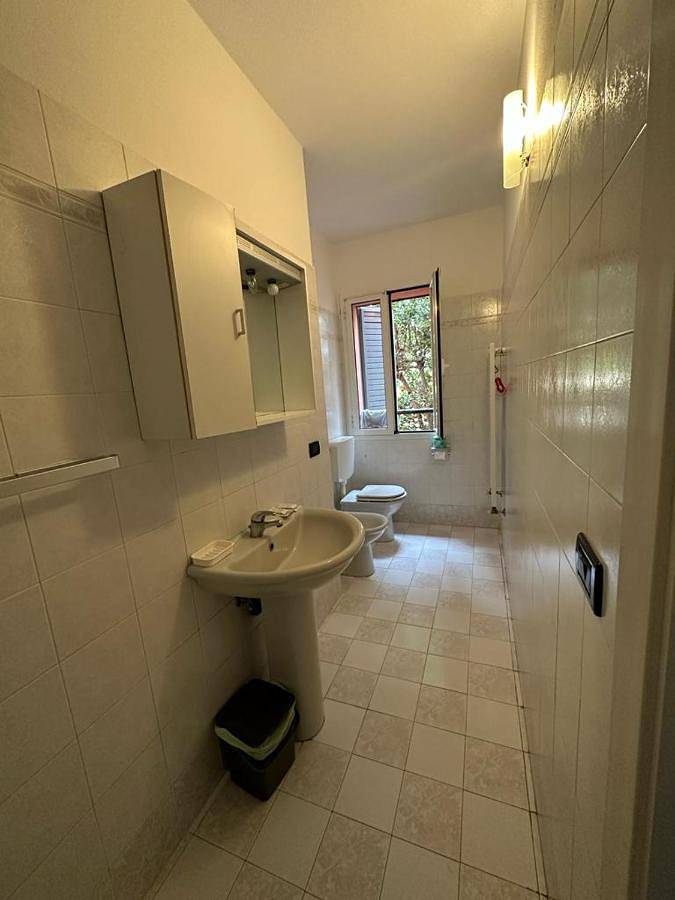 Gîte pour 4 personnes, avec terrasse et vue dans Gare De Bologne - 4