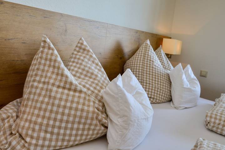 Ferienhof Walter - Vacation apartment 7, 35 square meters, 1 bedroom/living room for up to 2 people in Freiburg - Opfingen, Freiburg