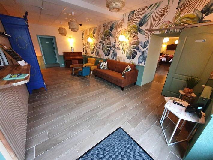 Hôtel pour 6 personnes, avec terrasse, animaux acceptés à Le Lude - 3