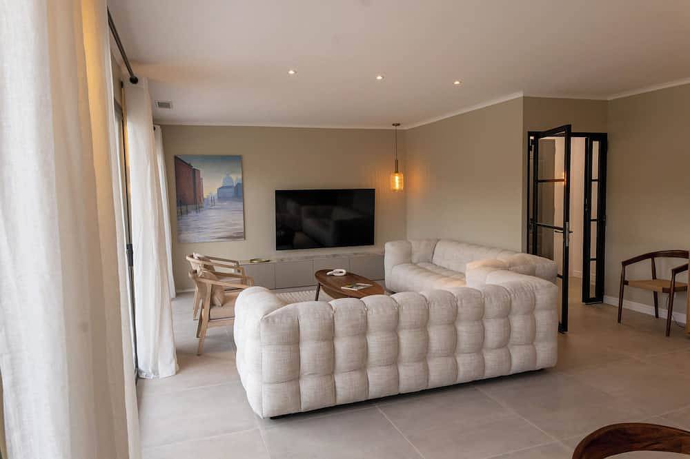 Comme à la Maison in Châteauneuf-de-Gadagne, Vaucluse
