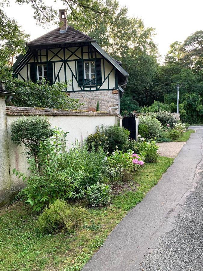 Location de vacances pour 2 personnes, avec Terrasse ainsi que Jardin et Vue à Bourron-Marlotte - 3