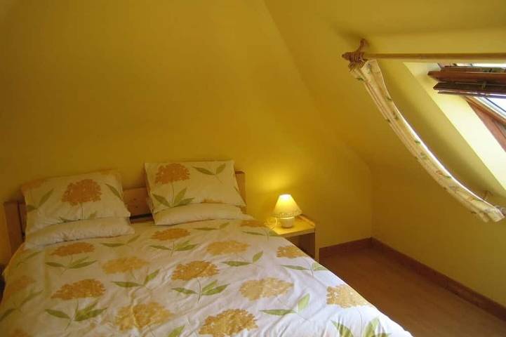 Gîte pour 5 personnes, avec terrasse et jardin dans La Roche-Jaudy - 4