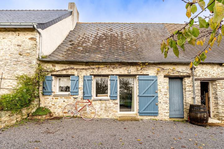Log cabin for 2 people, with Garden in 