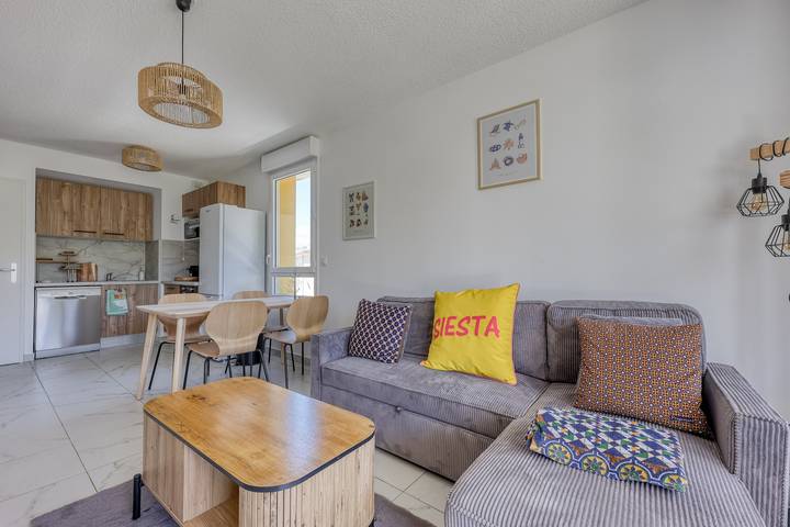 Location de vacances pour 4 personnes, avec balcon à La Seyne-sur-Mer