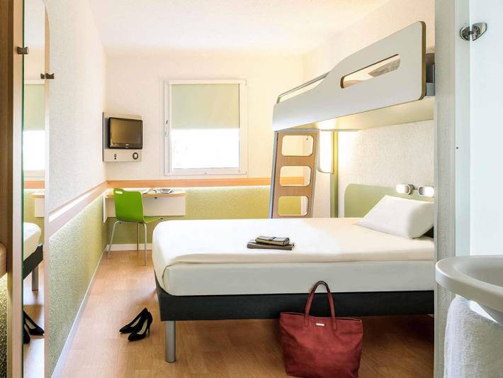 Hôtel pour 2 personnes, avec jardin, animaux acceptés à Noyon - 3