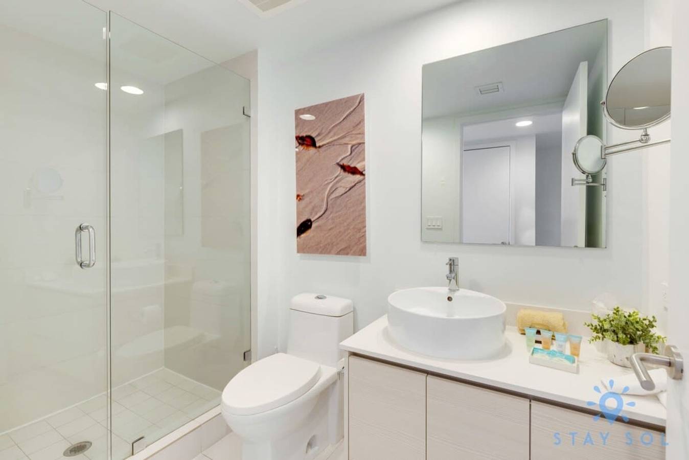 Apartamento entero, Balcony   Pool   Near Beach   Gym in Hallandale Beach, Broward County
