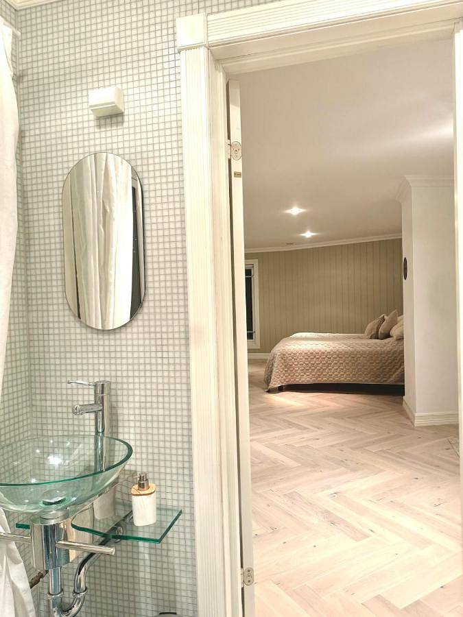 Ferienwohnung für 3 Personen, mit Balkon und Whirlpool sowie Terrasse und Ausblick in Kristiansund - 2