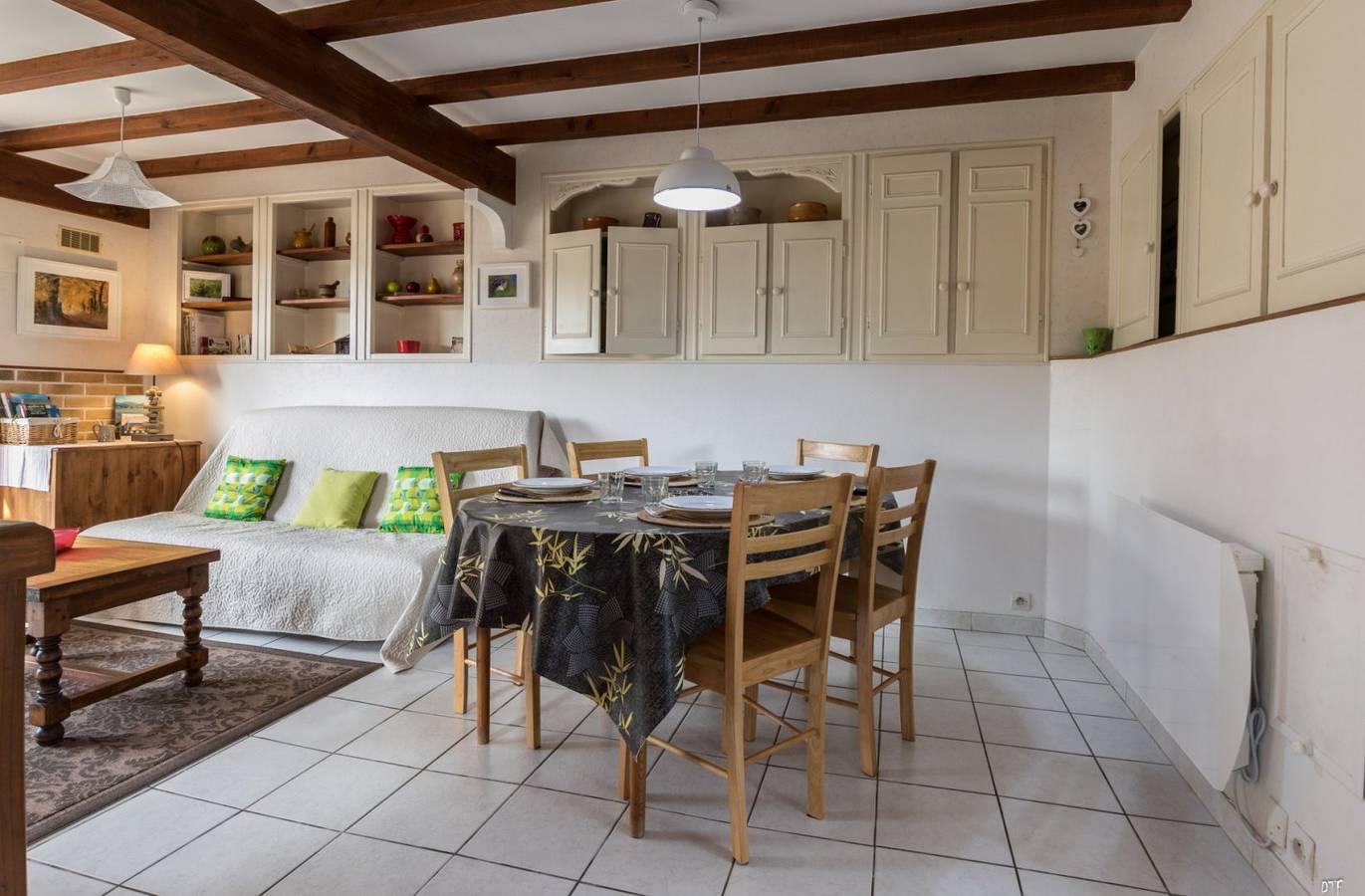 Gîte Le Fournil de Sagnabous, charme et authenticité in Saint-Santin-Cantalès, Région d'Aurillac