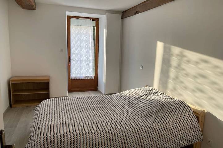 Gîte pour 6 personnes, avec jardin et terrasse à Marboué - 2