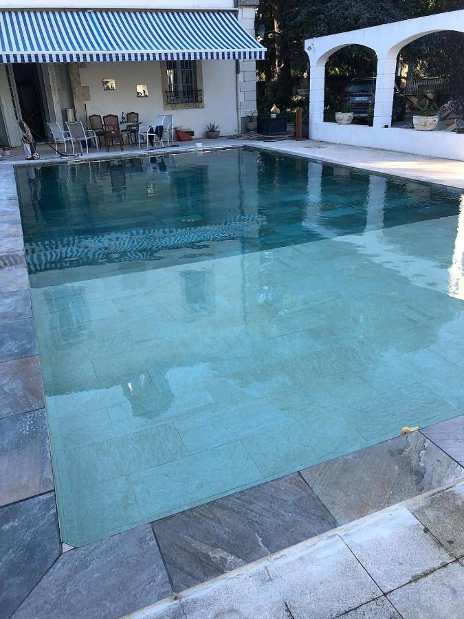 Location de vacances pour 15 personnes, avec vue ainsi que piscine et jardin, animaux acceptés à Boisseron - 2