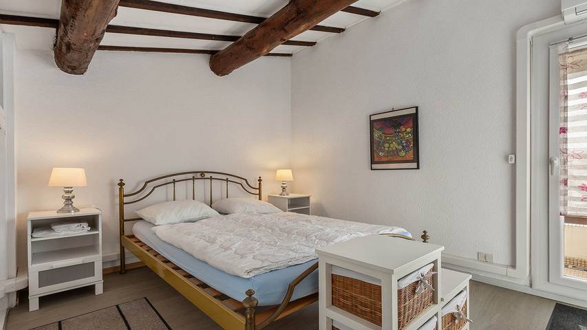 Location de vacances pour 4 personnes, avec terrasse, animaux acceptés dans Plage de La Roquille - 2