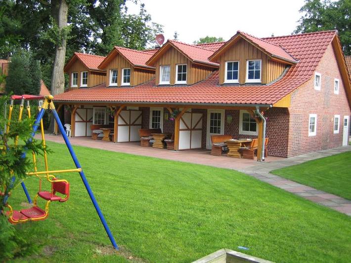 Ferienhaus für 4 Personen, mit Terrasse und Garten sowie Ausblick in Wietzendorf