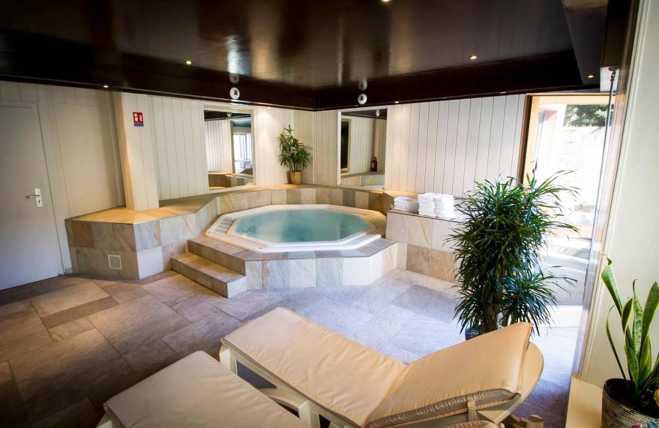 Hôtel pour 1 personne avec jacuzzi in Ribeauvillé, Parc naturel régional des Ballons des Vosges