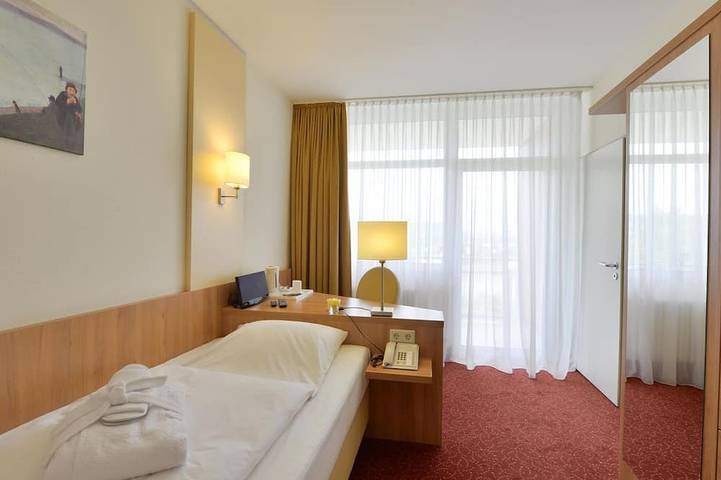 Ferienhaus für 2 Personen, mit Sauna und Terrasse in Rhein (Deutschland) - 4