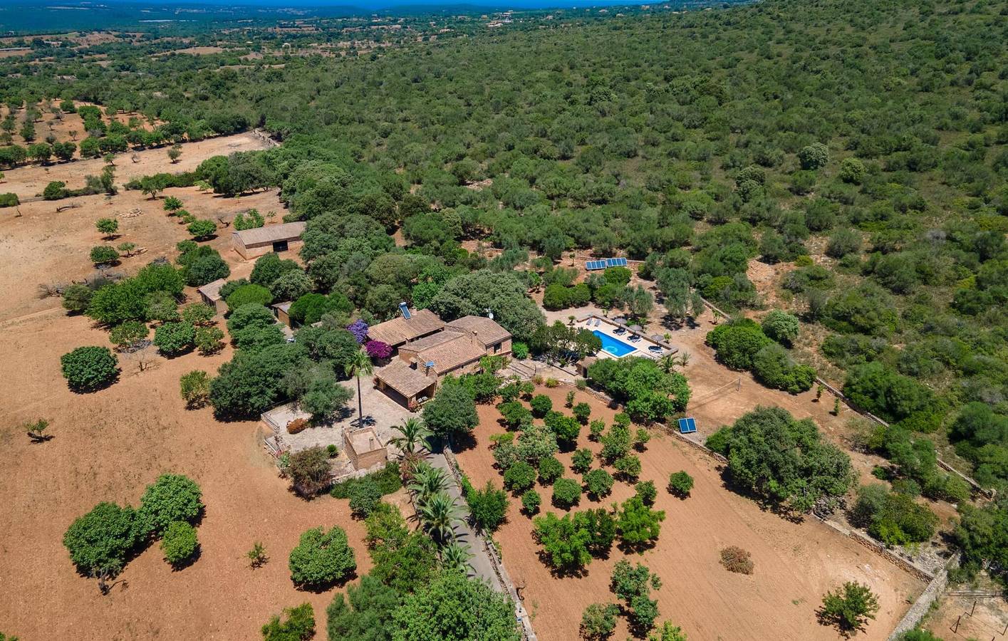 Paradies mit Meerblick: Luxus-Apartment mit Terrasse und Pool in Manacor, Mallorca Osten