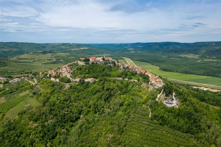 Ferienhaus für 6 Personen in Motovun
