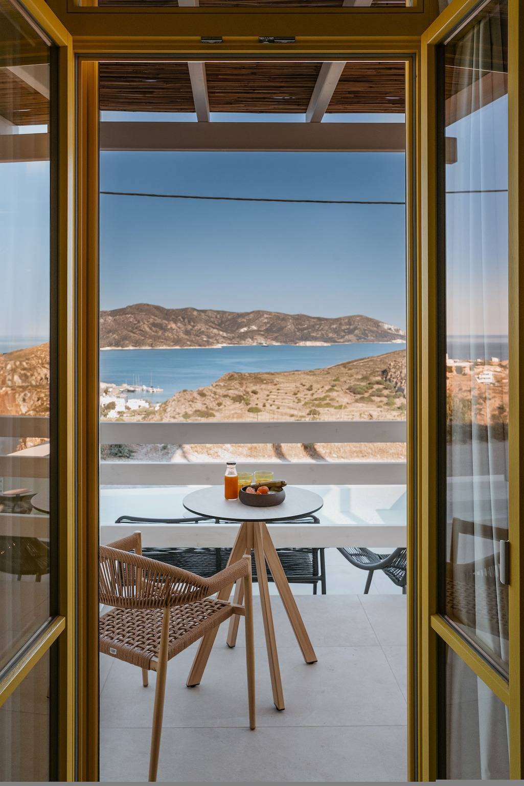 Apartamento entero, Deluxe Suite 2 with Shared Pool and Seaview in Milo