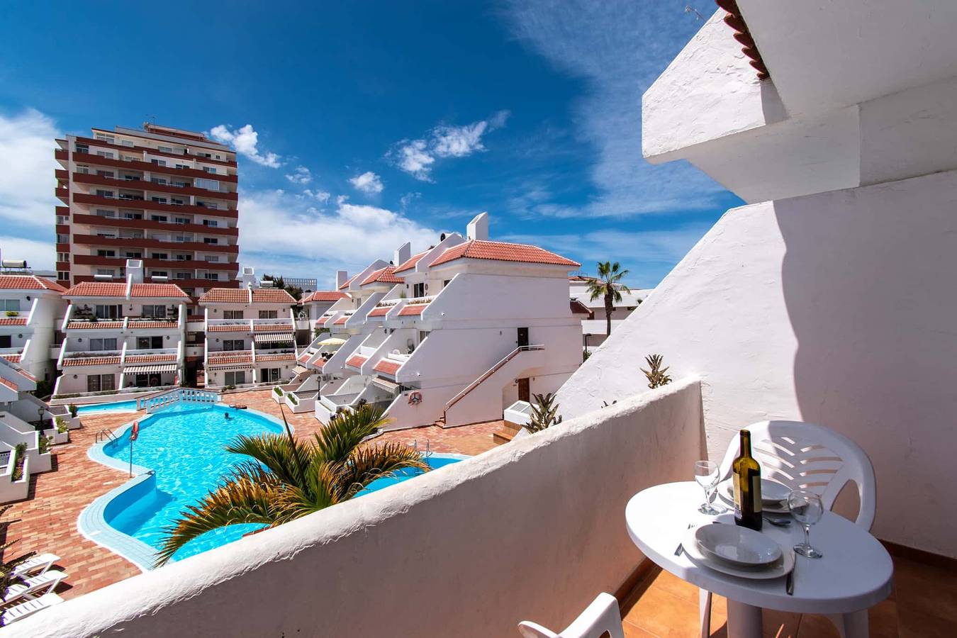 Entire apartment, Las Blanquitas 5 in Playa de las Américas, Arona