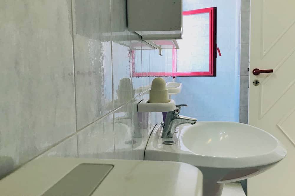 Ganze Wohnung, Residence Delle Rose Ferienwohnung C in Lido Marini, Golf von Tarent