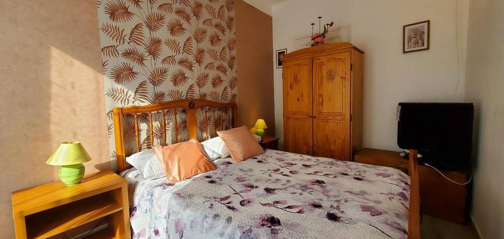 Gîte pour 4 personnes, avec balcon dans Arenes de Frejus - 3