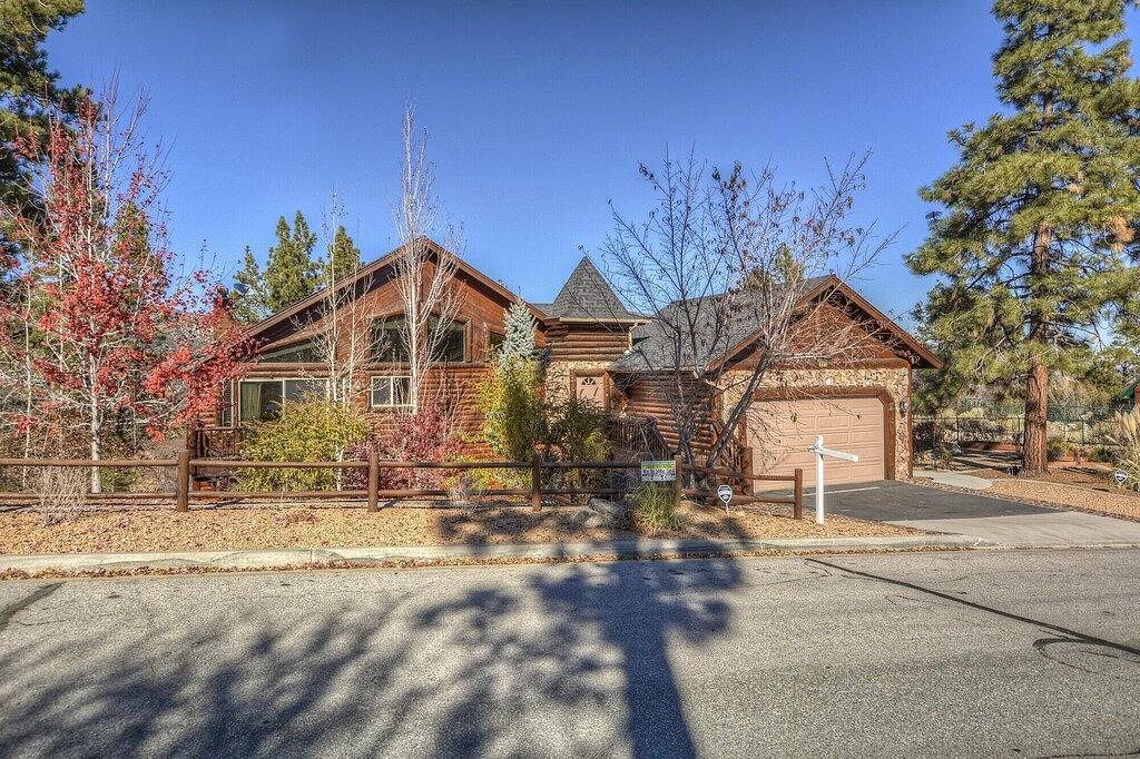 Glamping for 14 Guests in Big Bear Lake, San Bernardino County