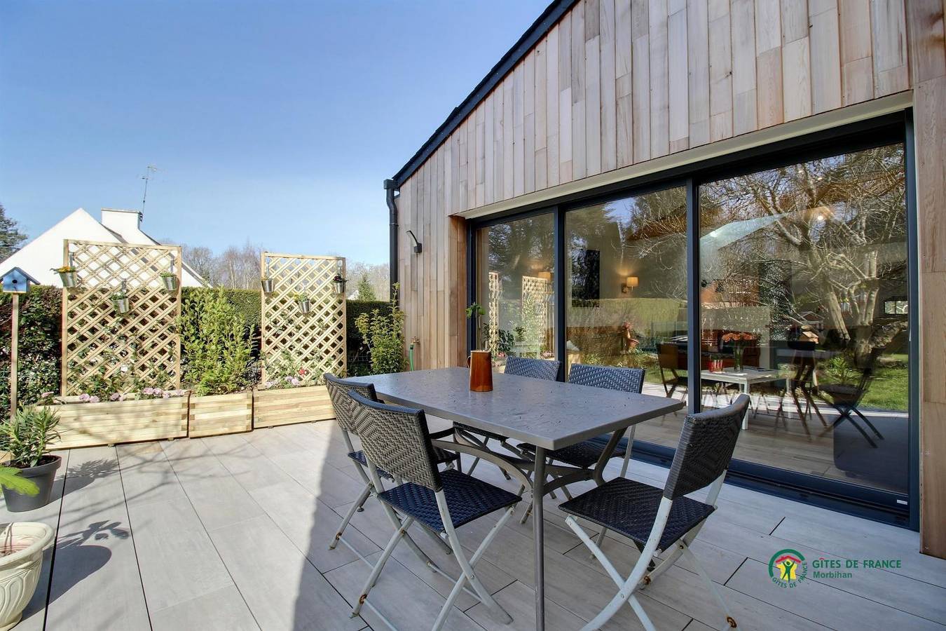 Les trois figuiers in Plumergat, Côte des Mégalithes