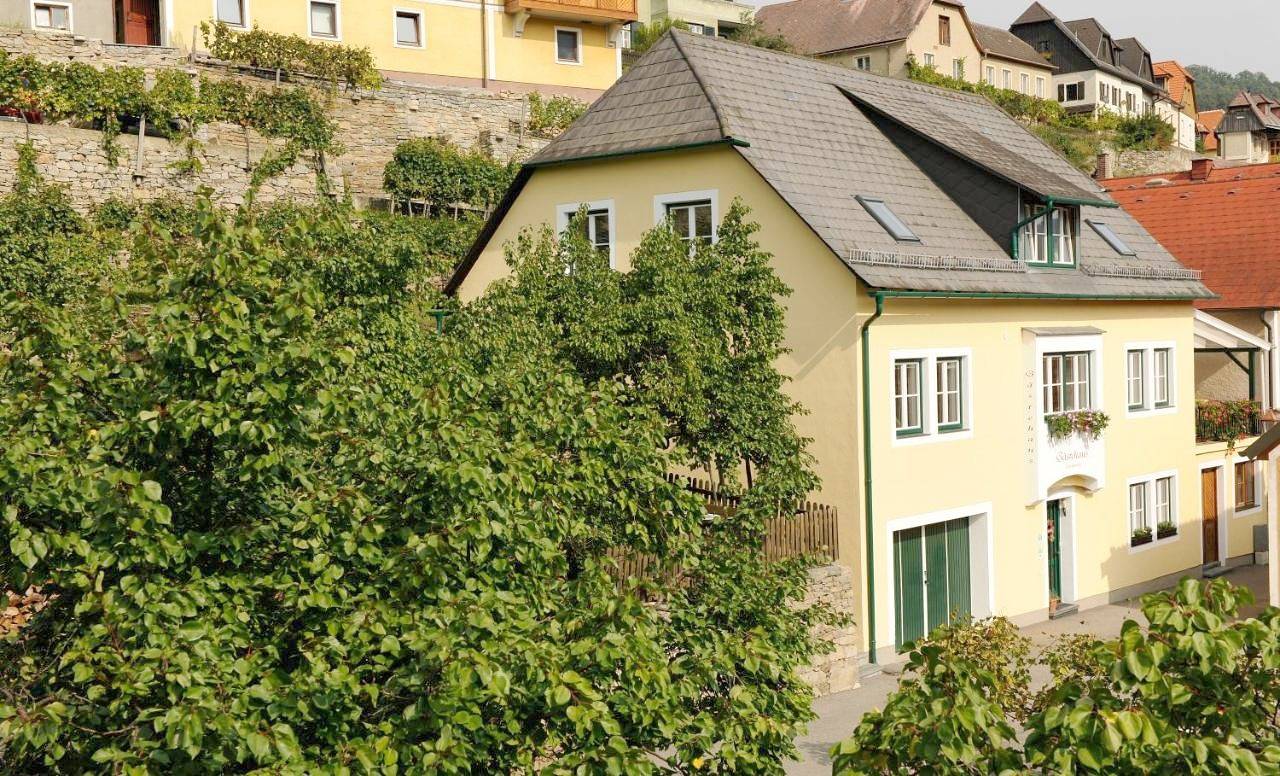 Ganze Ferienwohnung, One-Bedroom Apartment with Garden View in Weißenkirchen in der Wachau, Bezirk Krems an der Donau-Land
