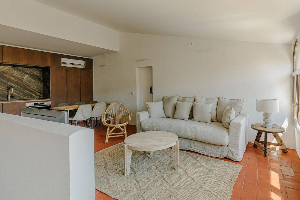 Casa Rural para 5 Personas en Gerona, Gironés