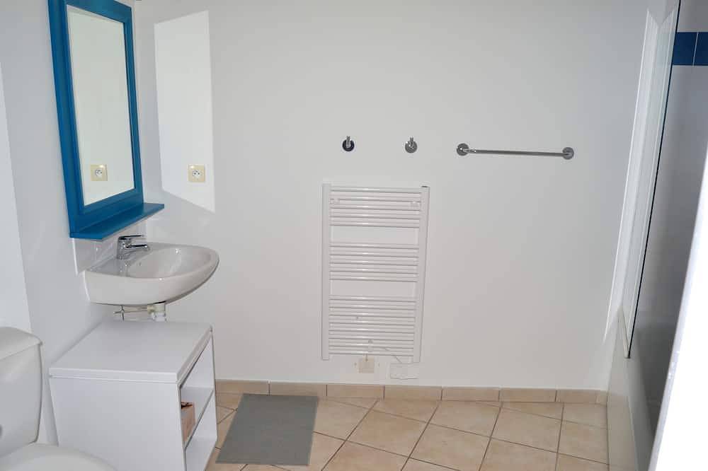 Ganze Wohnung, B005-Apartment-Budget-Eigenes Badezimmer-Meerblick in Château-d'Olonne, Les Sables-d'Olonne