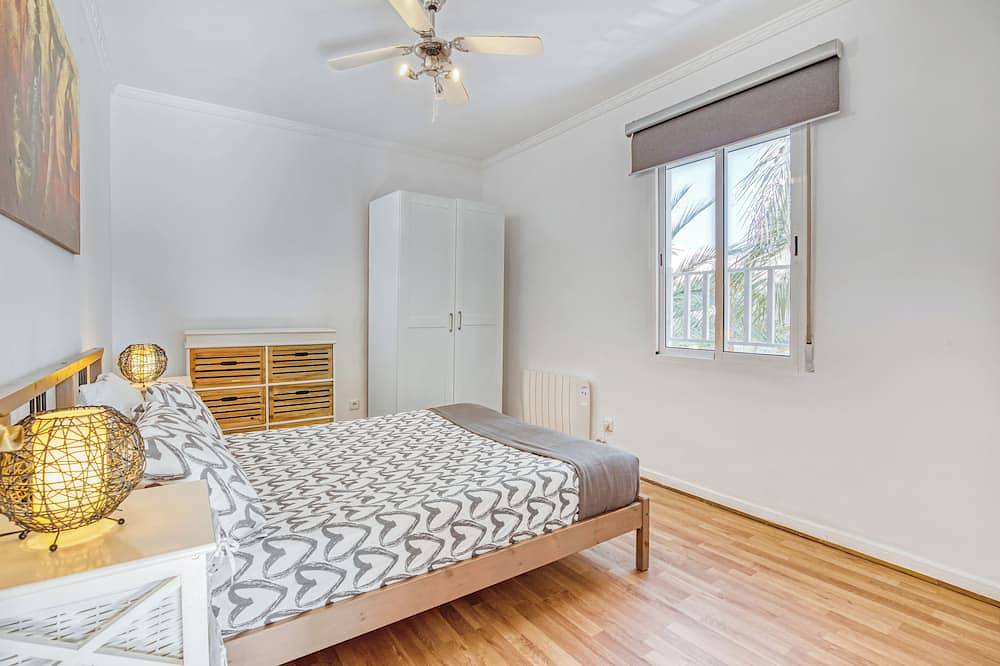 Entire apartment, Central Apartment 2 bedrooms Netflix Wifi in Gandia, Costa de Valencia