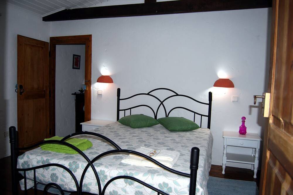 Monte-Casa Rural 6/8 Pessoas - Litoral Alentejano, perto Milfontes  e Porto Covo in Alentejo Litoral
