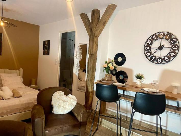 Appartement de vacances pour 2 personnes, avec piscine ainsi que jardin et jacuzzi