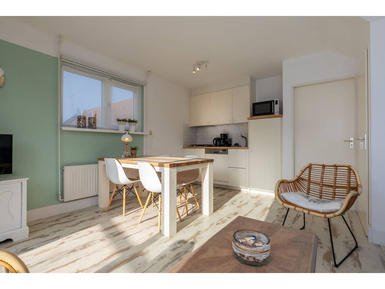 Vakantiehuis bij Strand met Zonnig Terras in Westkapelle, Walcheren