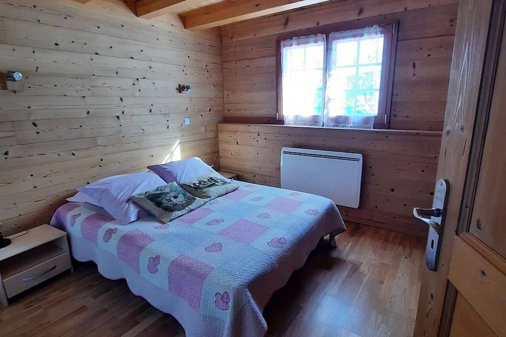 110m2 chalet, all comforts, in the heart of the mountain pasture. in Bellevaux, Thonon-les-Bains region