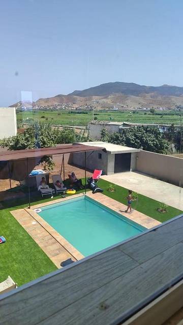 Cottage pour 10 personnes, avec piscine ainsi que balcon et vue dans Steha