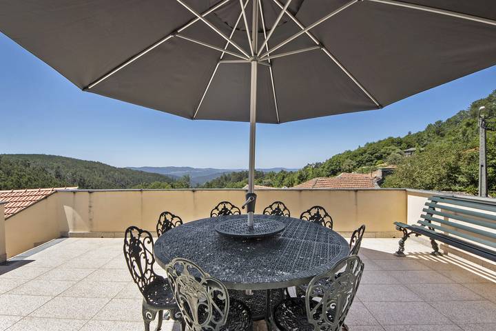 Casa de férias para 10 pessoas, com varanda em Distrito de Aveiro