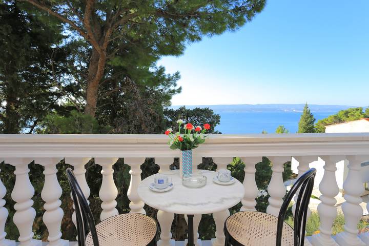 Apartament wakacyjny dla 3 osób, z balkon/ taras w Marusici