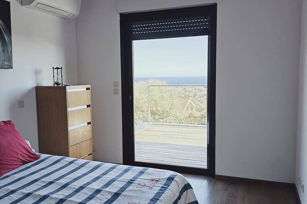 Villa with sea and mountain views in Furiani, Capo Corso