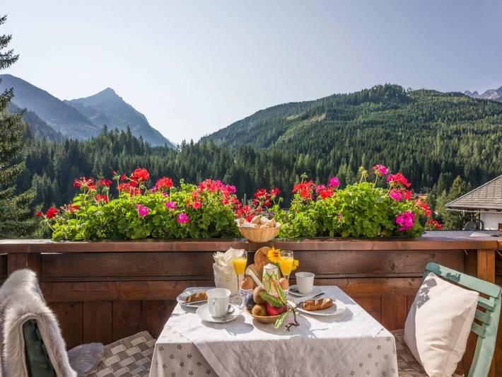 Hütte für 5 Personen, mit Balkon und Terrasse sowie Garten und Sauna in Gerlos