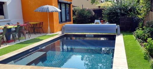 Gîte pour 2 personnes, avec terrasse ainsi que piscine et jardin à Romans-sur-Isère