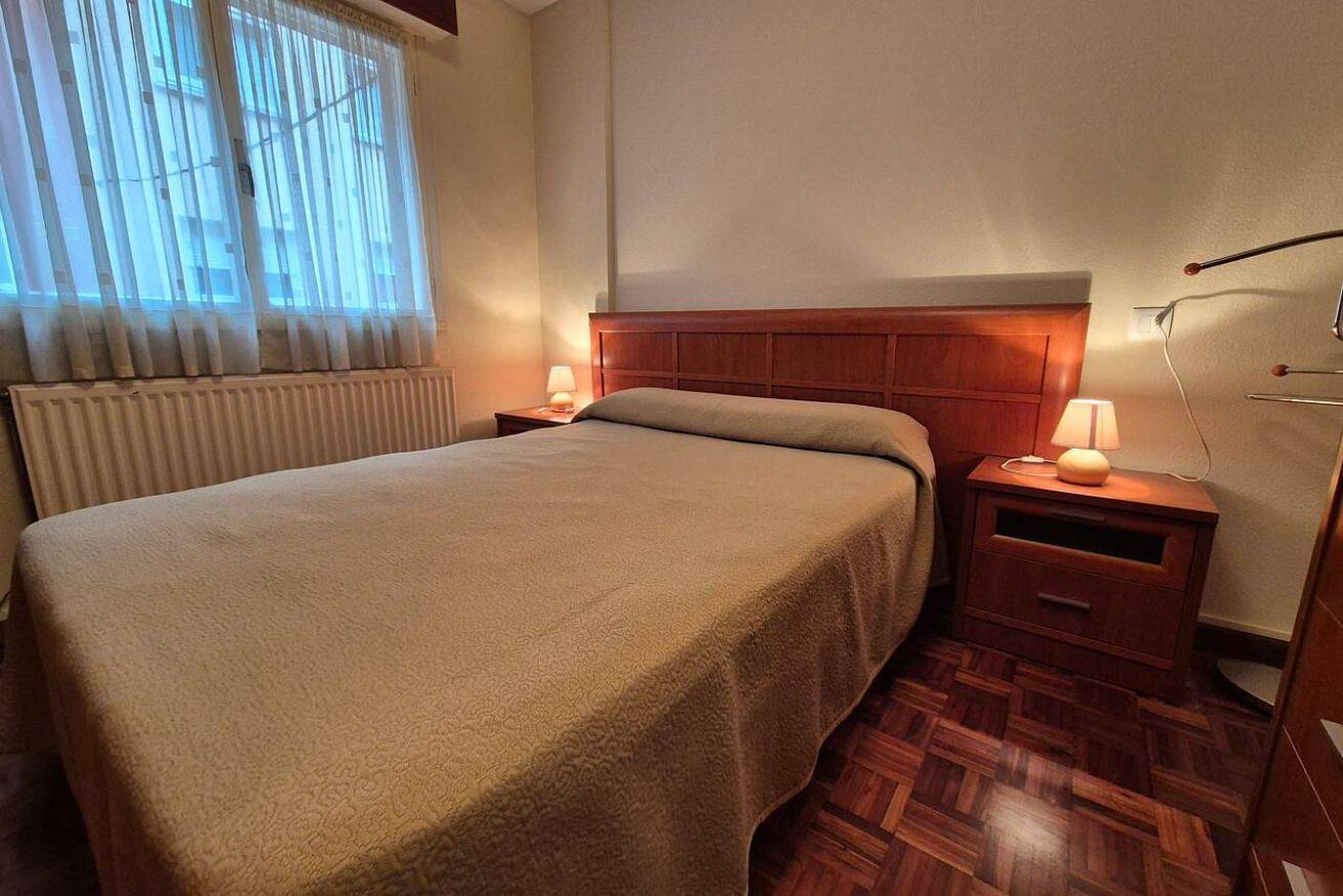 Entire apartment, 209A Apartment Bedriñana in Villaviciosa, Costa Verde (Spain)