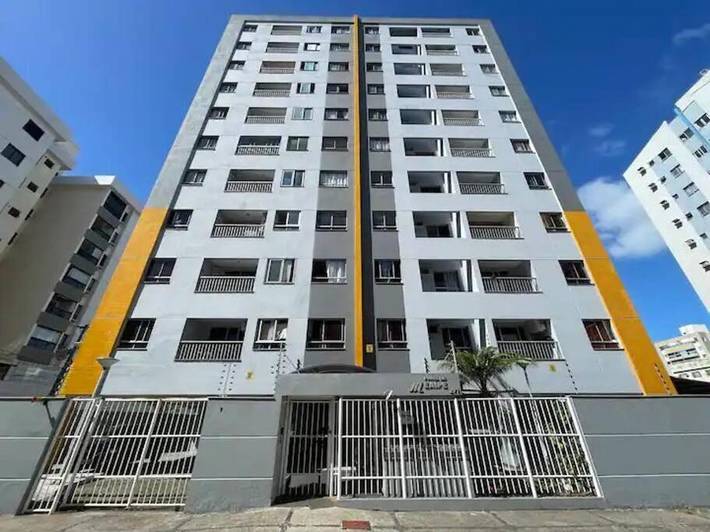 Casas e apartamentos de temporada para 4 pessoas, com balcão em Vitória