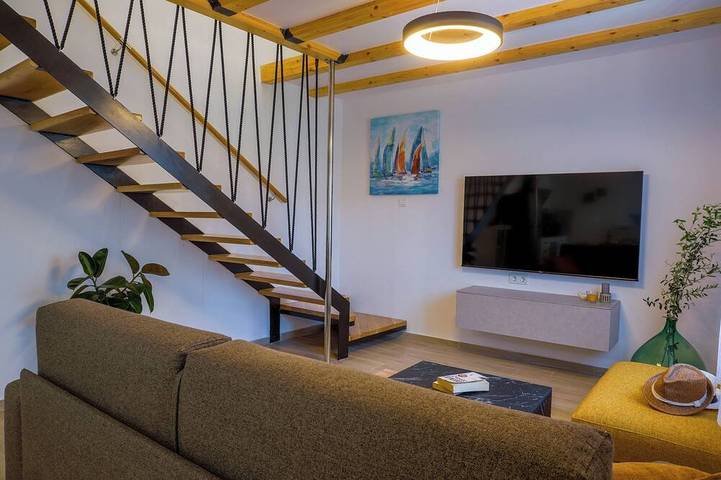 9 km dal mare, Wi-Fi gratuito, barbecue, lavastoviglie, lavatrice in Barbana Croazia, Costa meridionale dell´Istria